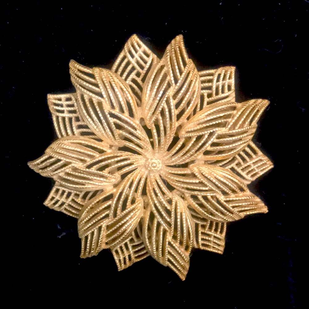 Vintage Monet Poinsettia Brooch